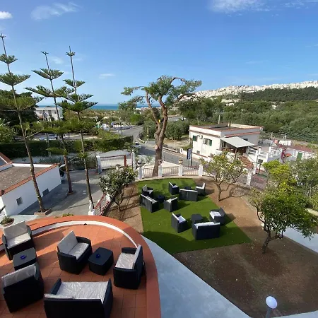 Bella Bed & Breakfast 3*