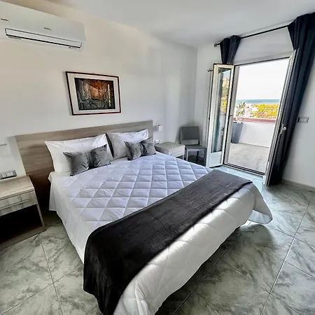 Bella Bed & Breakfast