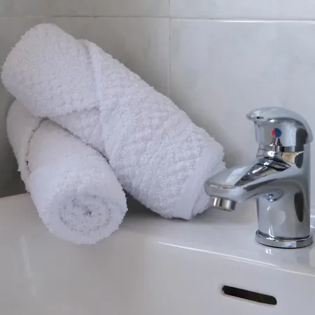 Bella לינה וארוחת בוקר 3*