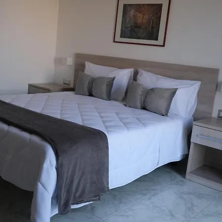 Bed & Breakfast Bella *