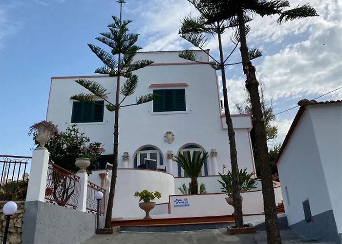 Bed & Breakfast Bella 3*