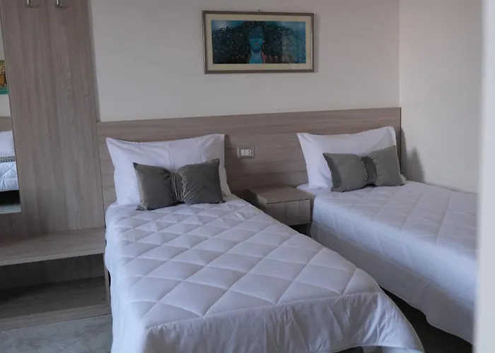 Bella Bed & Breakfast 3*